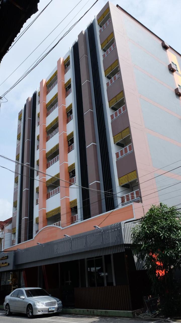 The Ring Residence Hat Yai Bagian luar foto